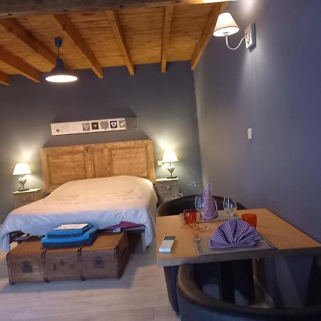 Arsimont Les Chambres De La Cour מראה חיצוני תמונה